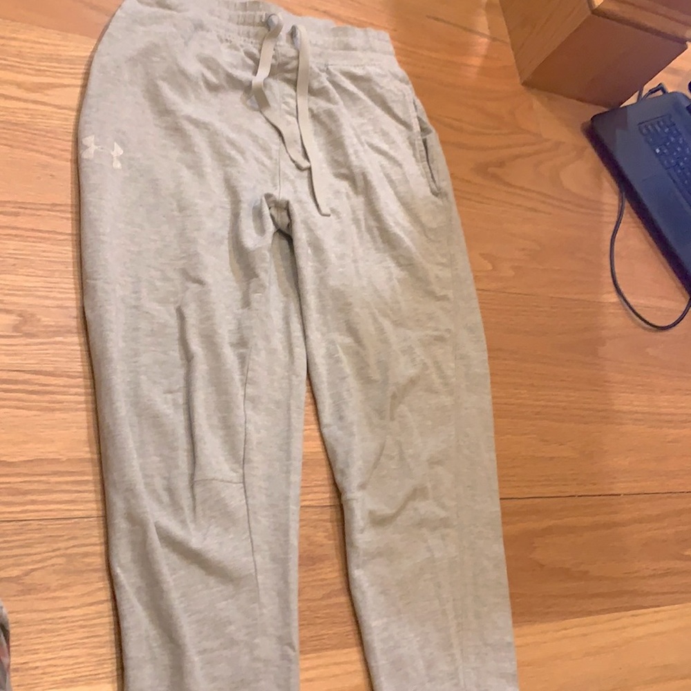 U under armor joggers